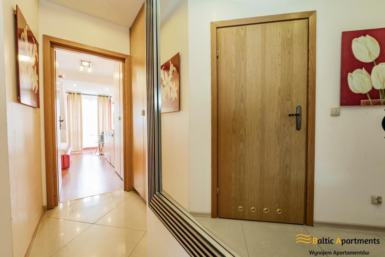 Baltic Apartments - Roza Wiatrow シフィノウイシチェ エクステリア 写真