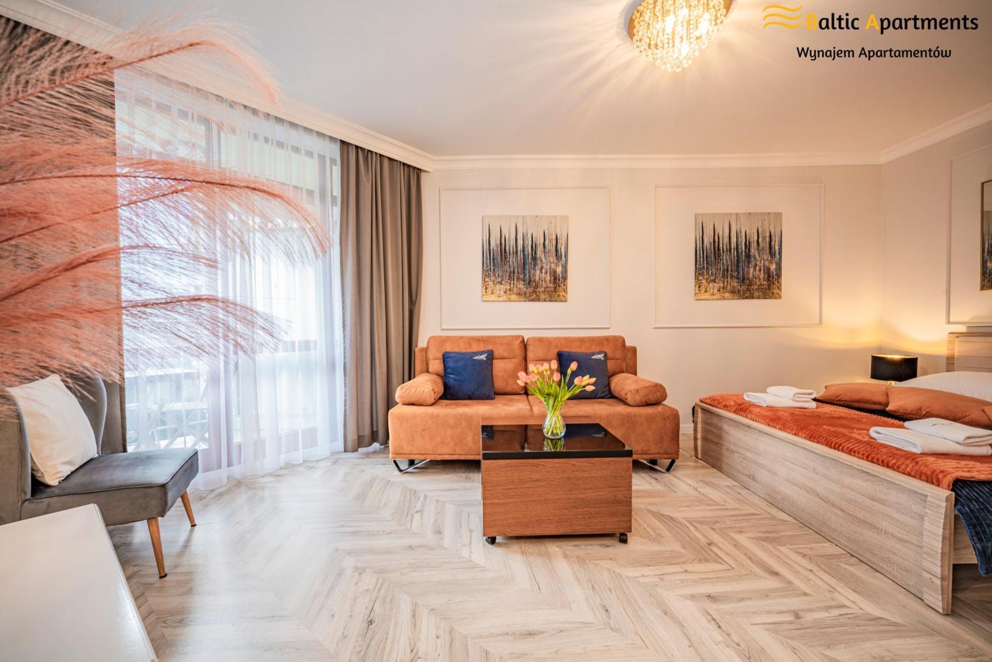 Baltic Apartments - Roza Wiatrow シフィノウイシチェ エクステリア 写真