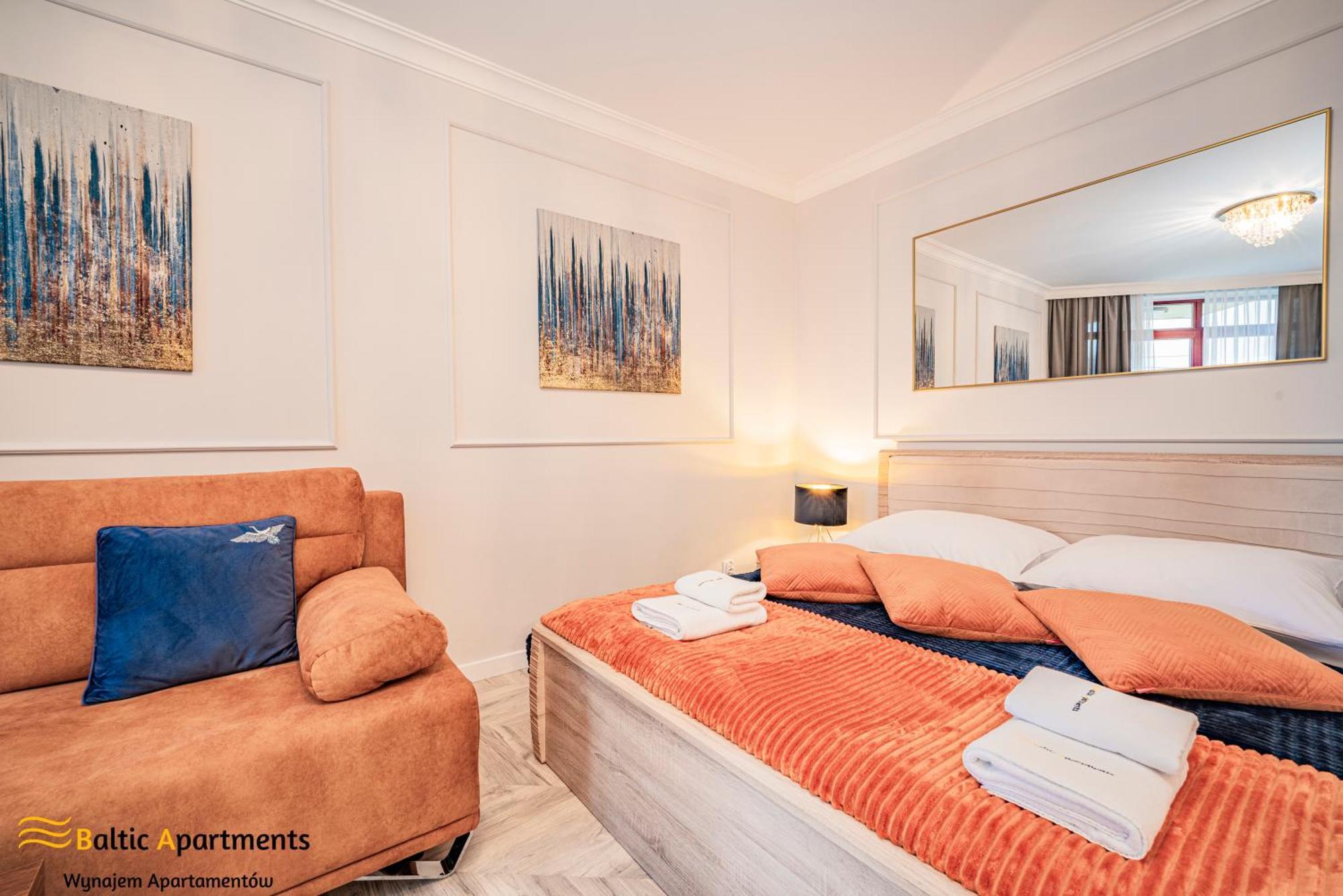 Baltic Apartments - Roza Wiatrow シフィノウイシチェ エクステリア 写真